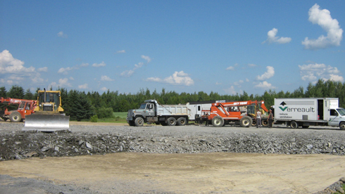 La fin de l'excavation de l'agrandissement du stationnement.